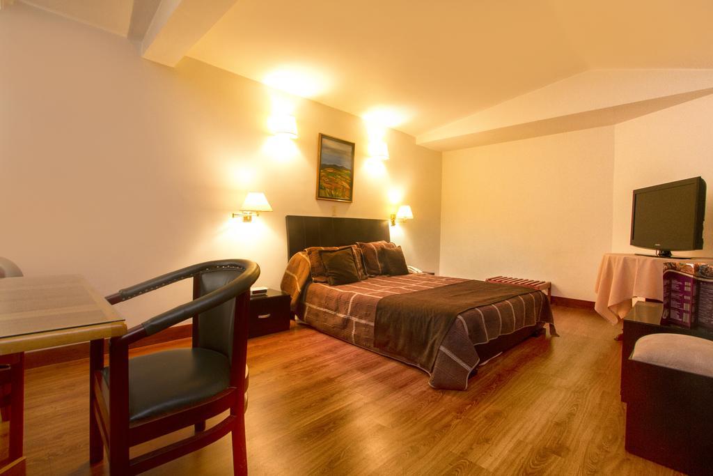 Hotel Galerias パスト エクステリア 写真