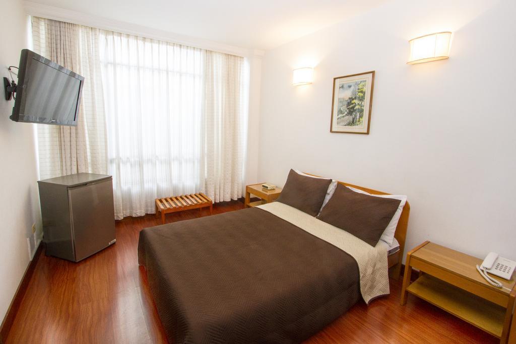 Hotel Galerias パスト エクステリア 写真