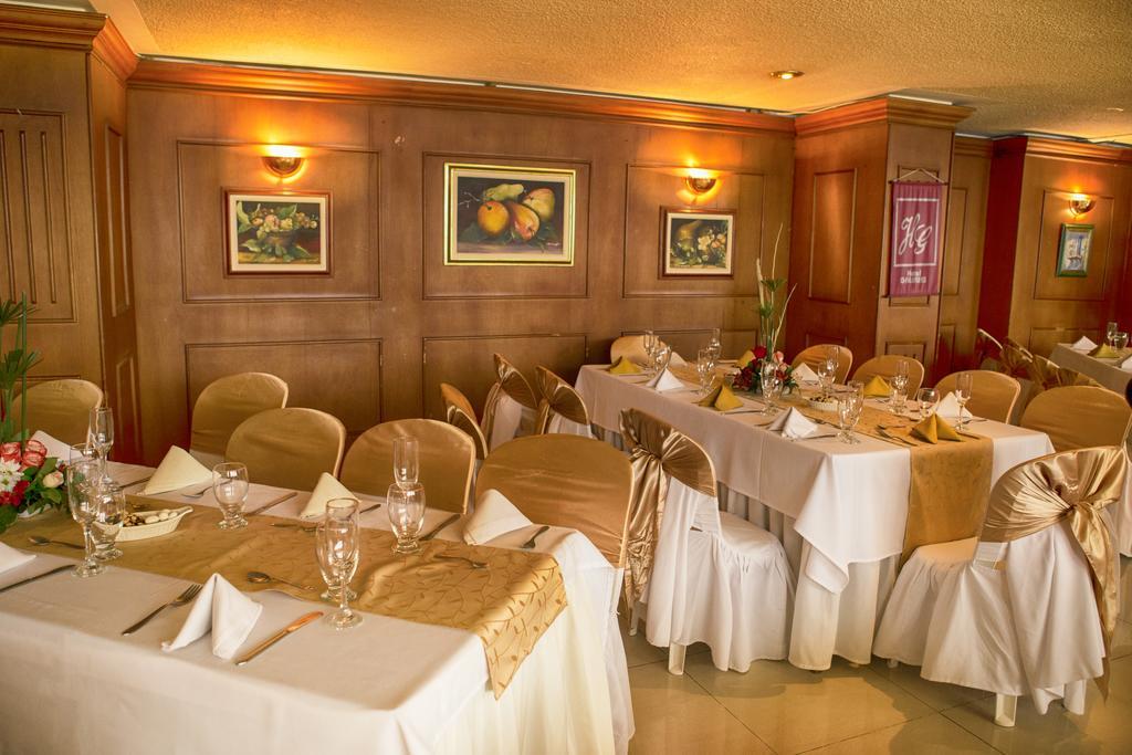 Hotel Galerias パスト エクステリア 写真
