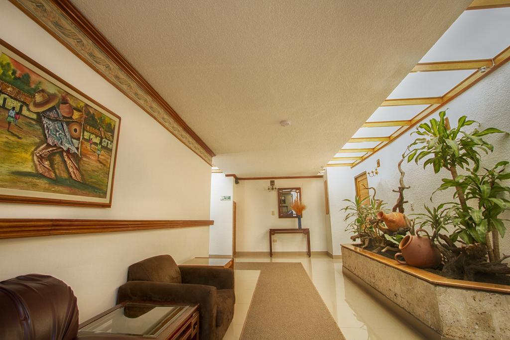 Hotel Galerias パスト エクステリア 写真