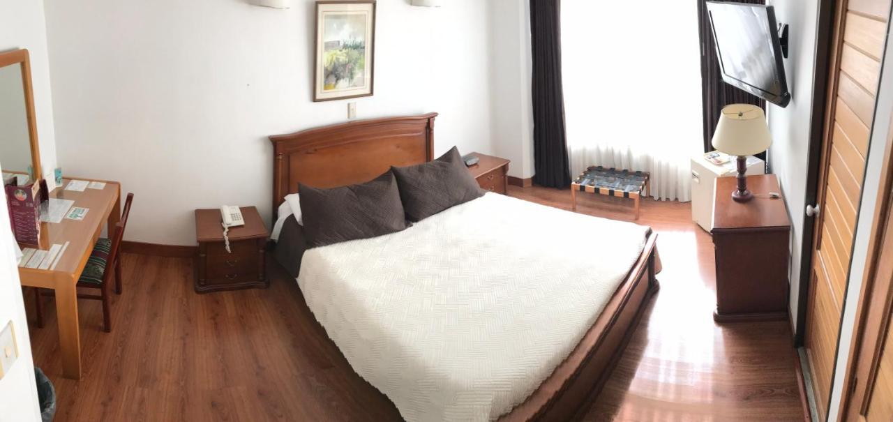 Hotel Galerias パスト エクステリア 写真