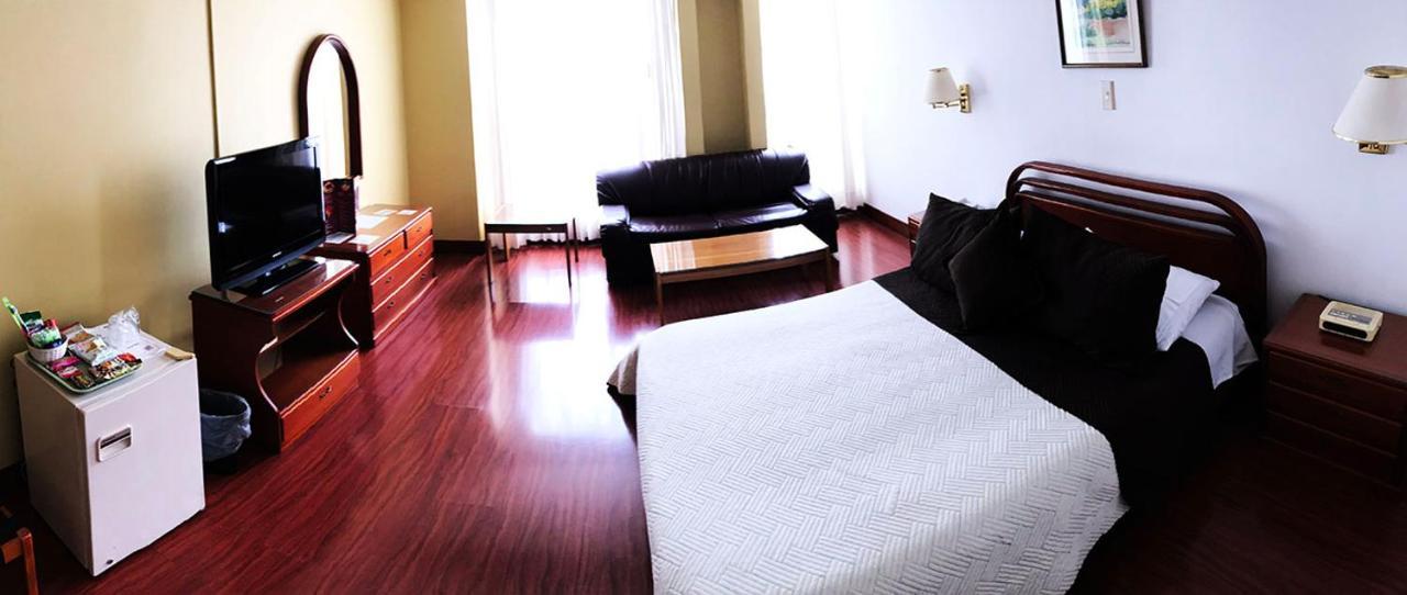 Hotel Galerias パスト エクステリア 写真